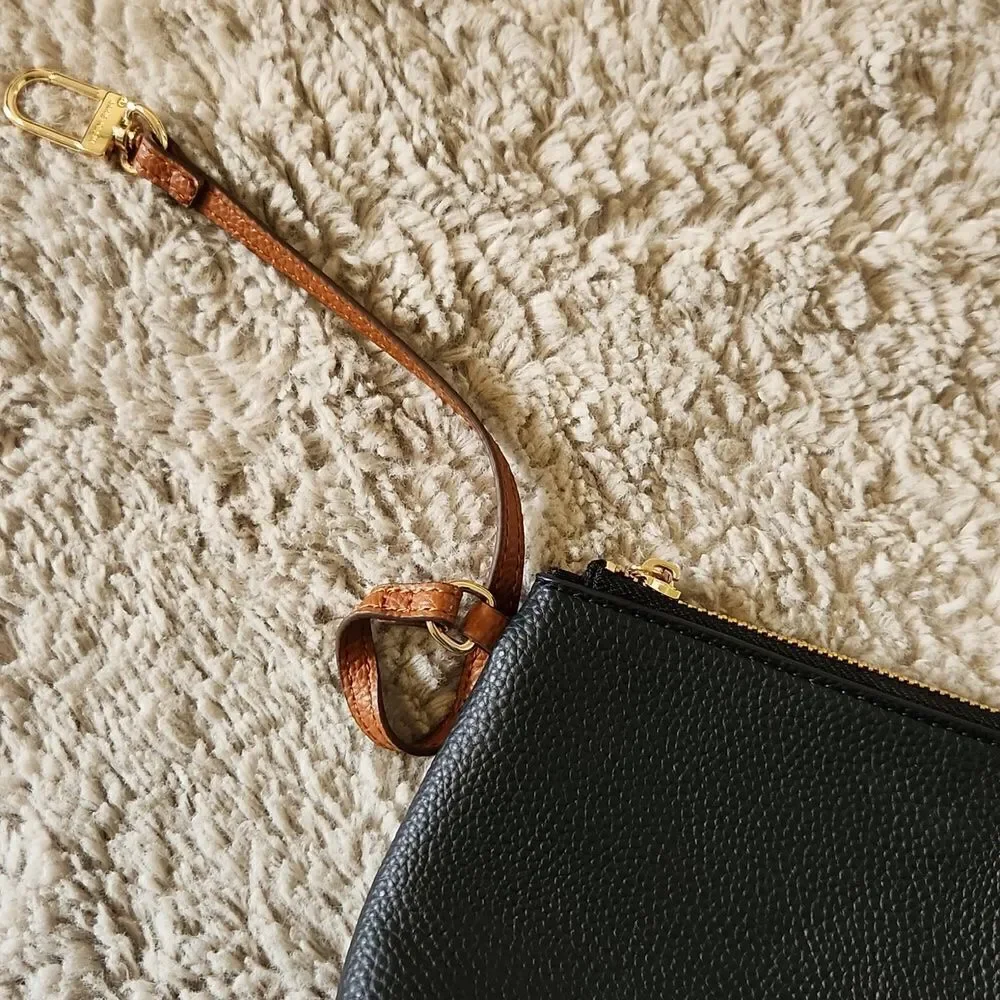 Anne klein wristlet black and brown New without tags